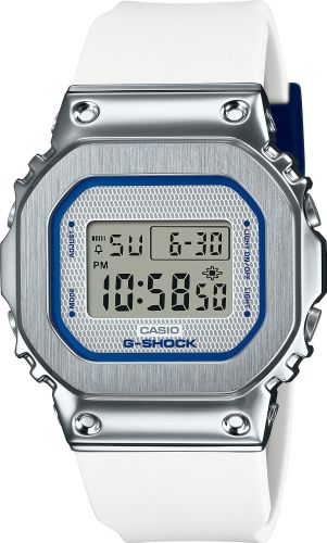 Фото часов Casio G-Shock GM-S5600LC-7